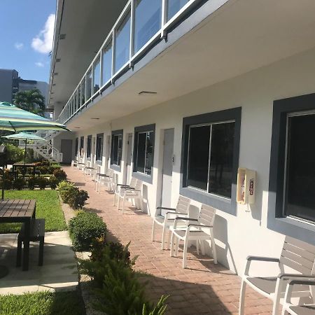 Wave Beach Vacation Rentals Pompano Beach Exteriör bild